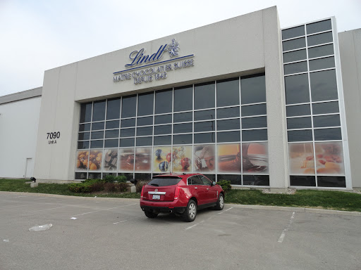 Lindt Chocolate Shop - Mississauga