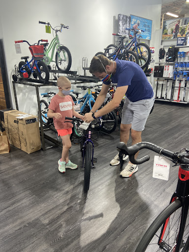 Bicycle Store «Trek Bicycles of Raleigh», reviews and photos, 10911 Raven Ridge Rd # 107, Raleigh, NC 27614, USA