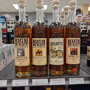 Liquor Store «Busa Wine & Spirits», reviews and photos, 21 Traders Way, Salem, MA 01970, USA