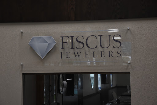 Jewelry Designer «Fiscus Diamond Jewelers», reviews and photos, 1701 SE Delaware Ave # 250, Ankeny, IA 50021, USA