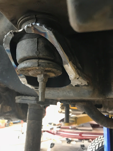 Auto Repair Shop «Unlimited Auto Body & Collision Specialists», reviews and photos, 33 W Main St, Stamford, CT 06902, USA