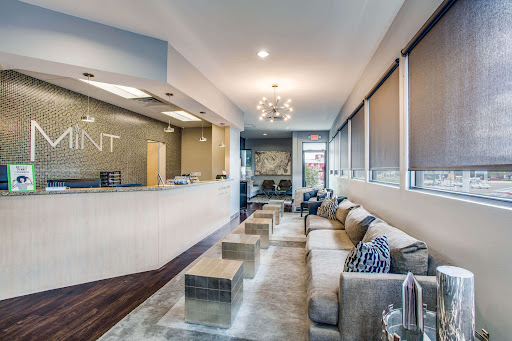 2433 W Davis St, Dallas, TX 75211, USA