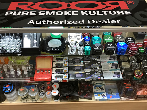 Tobacco Shop «Puff&Pass Smoke Shop», reviews and photos, 14151 Ramona Blvd #2B, Baldwin Park, CA 91706, USA