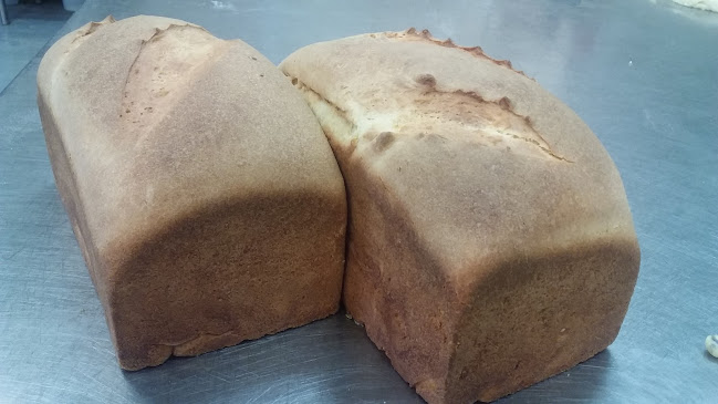 Zeki's Mediterranean Bakehouse Cafe & Bread Market - Coffee shop