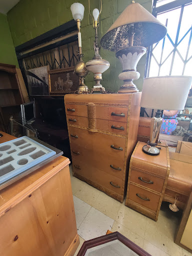 Thrift Store «House of Bargains Thrift Store», reviews and photos, 4000 W Sahara Ave, Las Vegas, NV 89102, USA