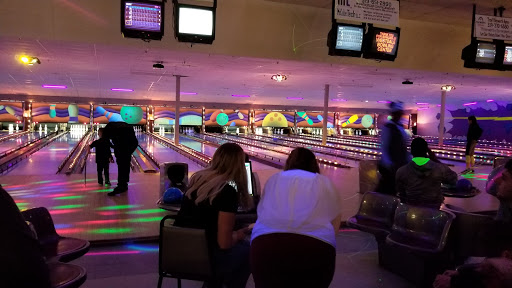 Bowling Alley «Westdale Bowling Center & Lazer Tag», reviews and photos, 2020 Scotty Dr, Cedar Rapids, IA 52404, USA