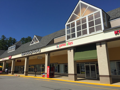 Outlet Mall «Tanger Outlet Tilton», reviews and photos, 120 Laconia Rd, Tilton, NH 03276, USA