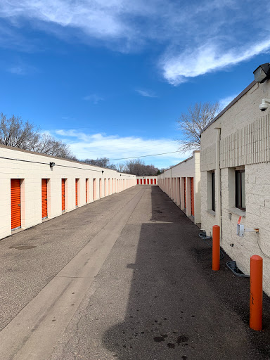 Self-Storage Facility «Public Storage», reviews and photos, 8124 Lakeland Ave N, Brooklyn Park, MN 55445, USA