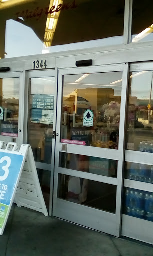 Drug Store «Walgreens», reviews and photos, 1344 W Redondo Beach Blvd, Gardena, CA 90247, USA
