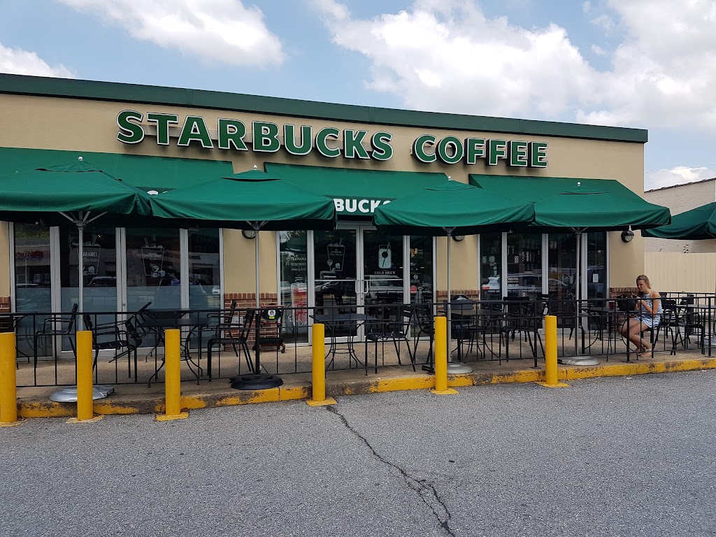 Starbucks 22101
