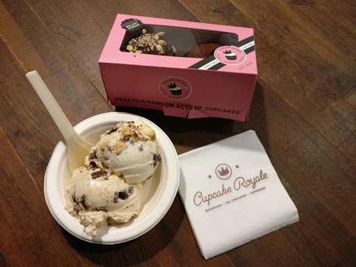 Cafe «Cupcake Royale», reviews and photos, 108 Pine St, Seattle, WA 98101, USA