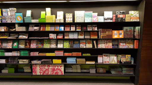 Book Store «Chronicle Books», reviews and photos, 165 4th St, San Francisco, CA 94103, USA