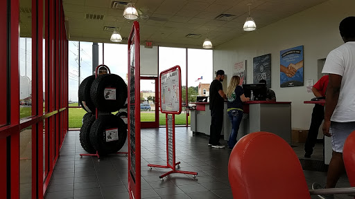 Tire Shop «Discount Tire Store», reviews and photos, 413 E Loop 281, Longview, TX 75605, USA