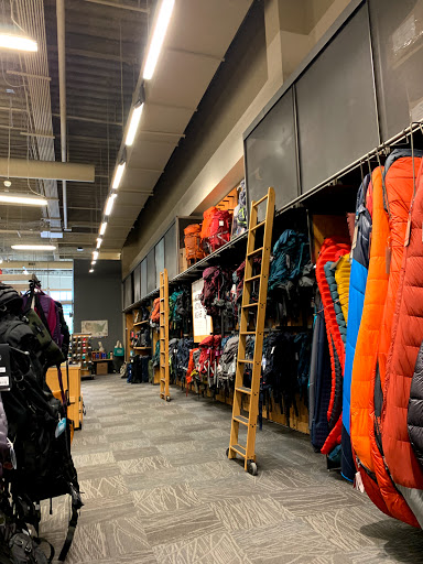 Camping Store «REI», reviews and photos, 49 Fitzgerald Street, Yonkers, NY 10710, USA