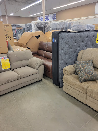 Hardware Store «Sears Appliance and Hardware Store», reviews and photos, 7490 Broadview Rd, Parma, OH 44134, USA