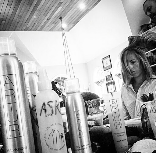 Hair Salon «Artur Kirsh Salon», reviews and photos, 4360 Main St, Manayunk, PA 19127, USA