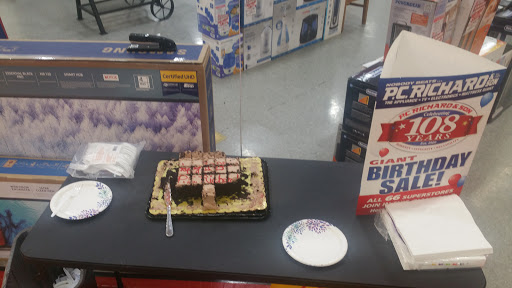 Appliance Store «P.C. Richard & Son», reviews and photos, 230 Hale Rd, Manchester, CT 06042, USA