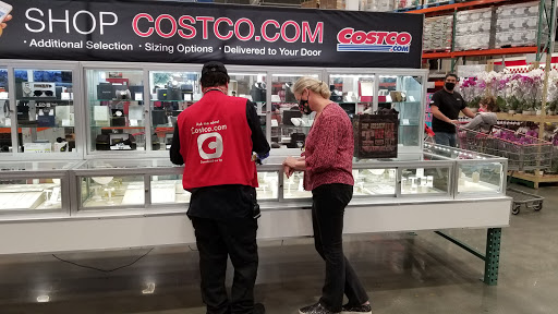 Warehouse store «Costco Wholesale», reviews and photos, 1001 Metro Center Blvd, Foster City, CA 94404, USA