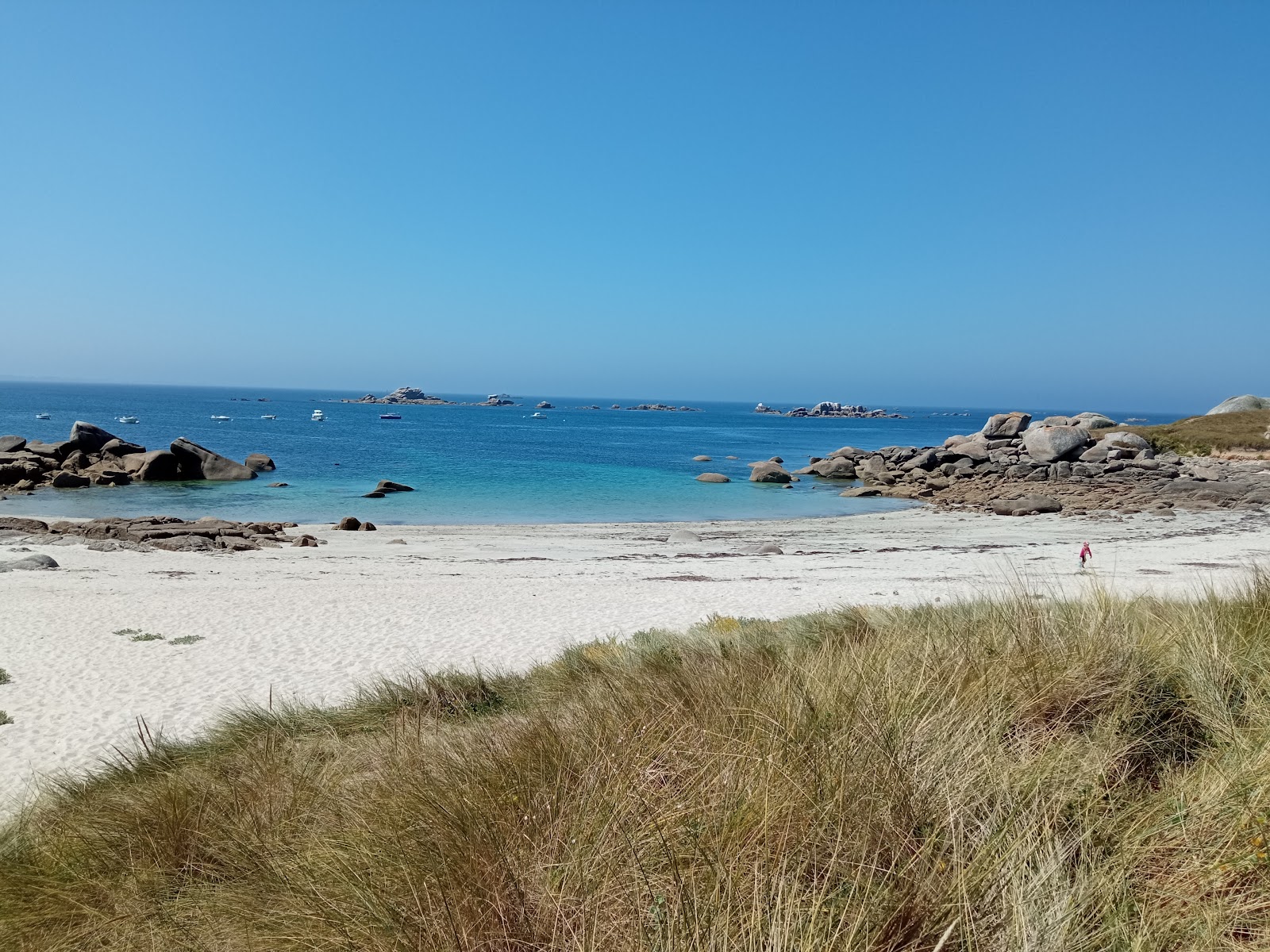 Plage Fanal Neizvran'in fotoğrafı çok temiz temizlik seviyesi ile