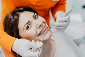 Soluzioni Dentali - Dentista Villafranca image