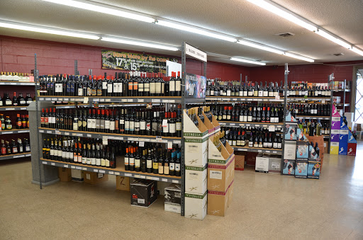 Liquor Store «Holiday Wine & Spirits», reviews and photos, 112 S Royal Oaks Blvd, Franklin, TN 37067, USA