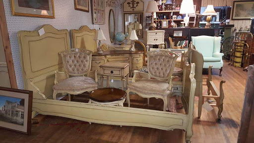 Antique Furniture Store «Useful Things Antiques & Collectibles Store», reviews and photos, 11 Crenshaw Ln, Coxs Creek, KY 40013, USA