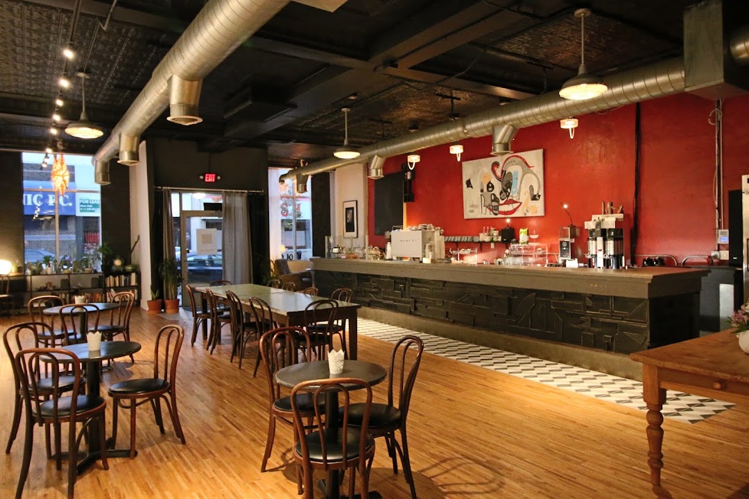 Oloman Cafe