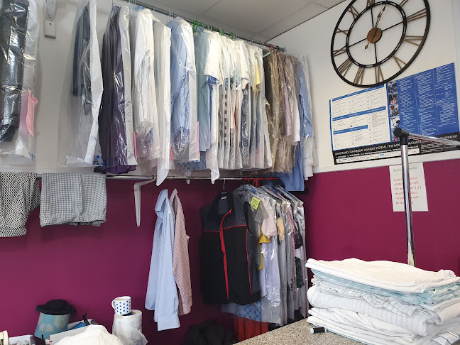 Dazzle launderette & dry cleaning - Laundry service