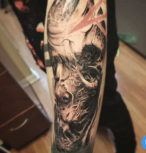 Body Piercing Shop «Skin Gallery Tattooing & Body Piercing», reviews and photos, 1402 Ogden Ave, Downers Grove, IL 60515, USA