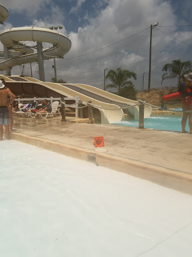 Water Park «Hurricane Alley Waterpark», reviews and photos, 702 E Port Ave, Corpus Christi, TX 78401, USA