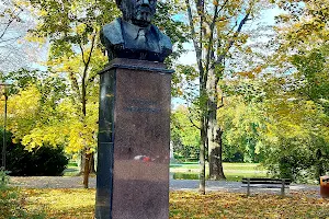 Stefan Żeromski Monument image