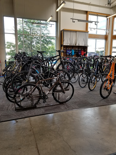 Camping Store «REI», reviews and photos, 189 Connecticut Ave, Norwalk, CT 06854, USA