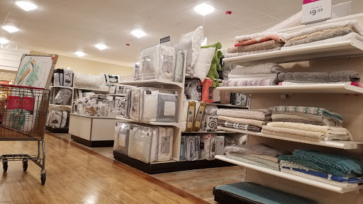Department Store «Marshalls & HomeGoods», reviews and photos, 731 Centerview Blvd, Kissimmee, FL 34741, USA
