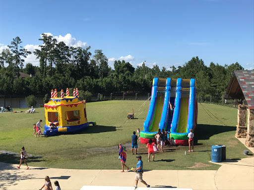 Water Park «Rob Fleming Aquatic Center», reviews and photos, 6535 Creekside Forest Dr, The Woodlands, TX 77389, USA