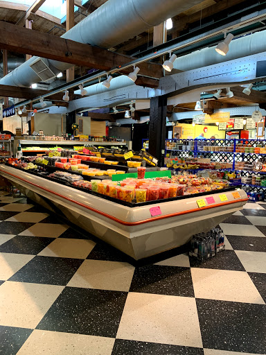 Produce Market «Riverfront Market», reviews and photos, 3 S Orange St, Wilmington, DE 19801, USA