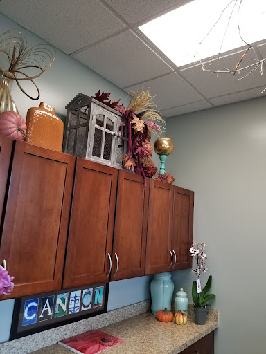 Florist «Keller & Stein Florist», reviews and photos, 320 N Canton Center Rd, Canton, MI 48187, USA