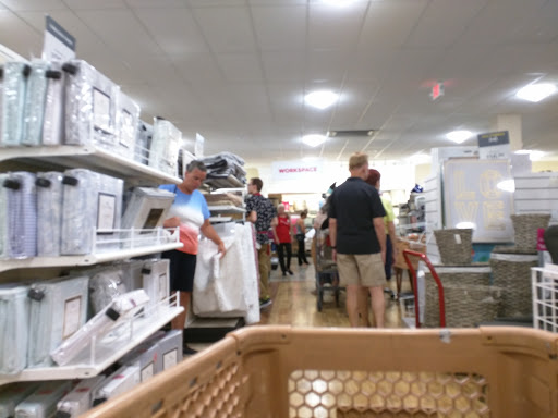 Department Store «HomeGoods», reviews and photos, 8213 Cooper Creek Blvd, Bradenton, FL 34201, USA