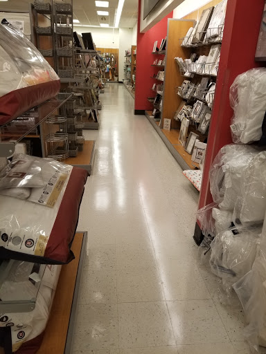 Department Store «T.J. Maxx», reviews and photos, 100 Granite St, Quincy, MA 02169, USA