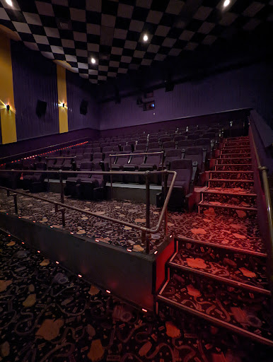 Movie Theater «Premiere Cinema 14 - Fashion Square», reviews and photos, 3201 E Colonial Dr, Orlando, FL 32803, USA