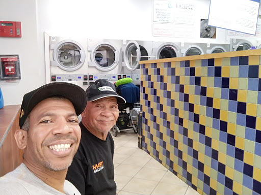 Laundromat «Laundry Fresh Laundromat», reviews and photos, 444 Central Ave, Newark, NJ 07107, USA