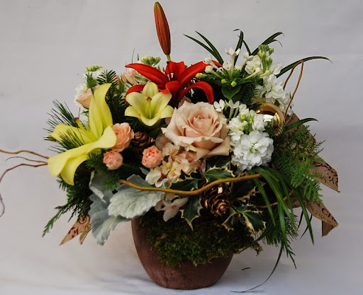 Crescenta Valley Flowers image