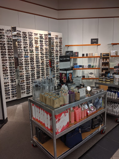 Department Store «Saks OFF 5TH», reviews and photos, 3943 I-35, San Marcos, TX 78666, USA