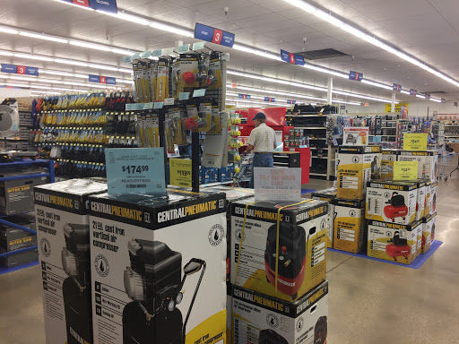 Hardware Store «Harbor Freight Tools», reviews and photos, 1735 E North Ave, Belton, MO 64012, USA