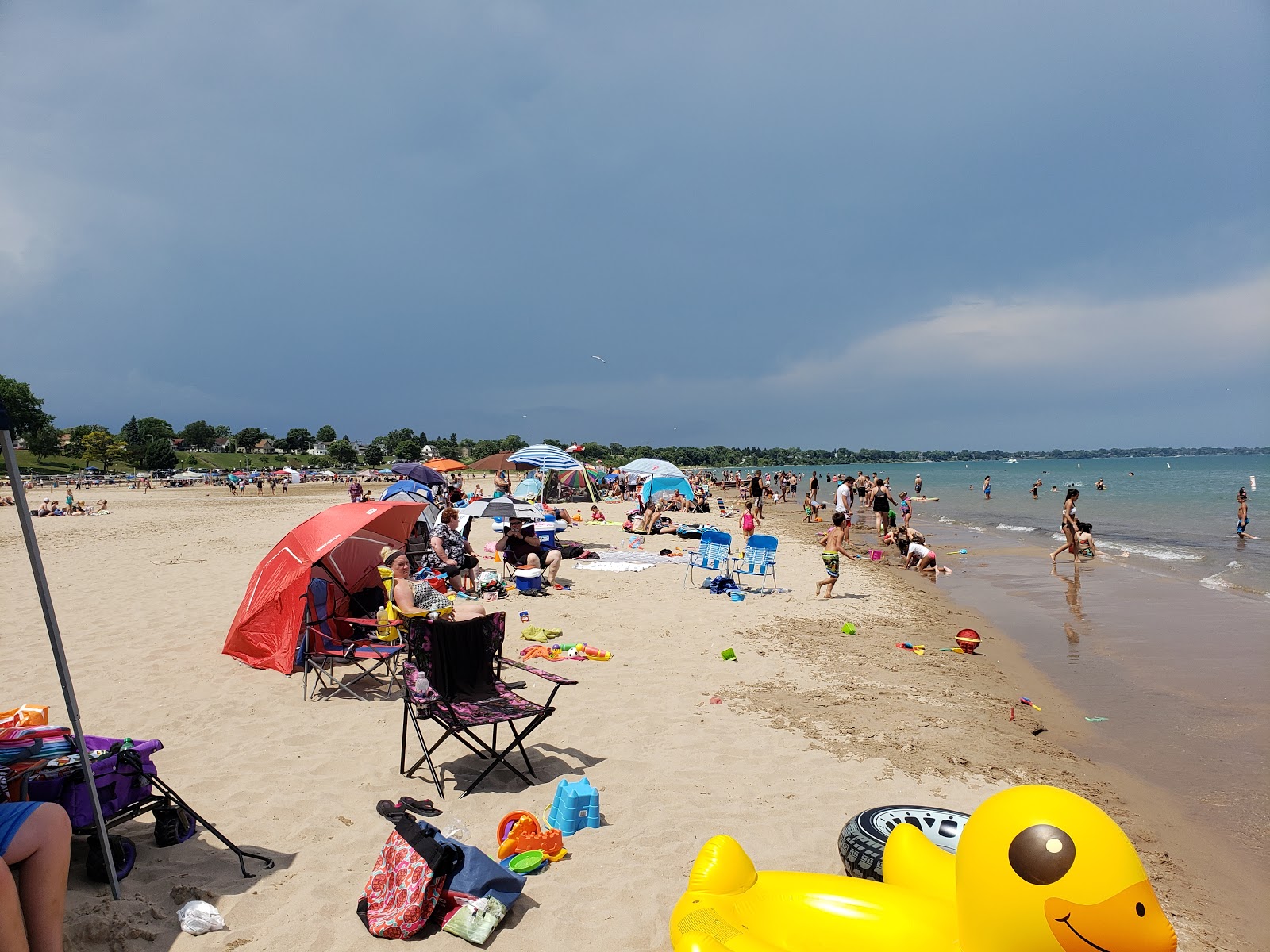 Foto von Racine North Beach mit beiger sand Oberfläche