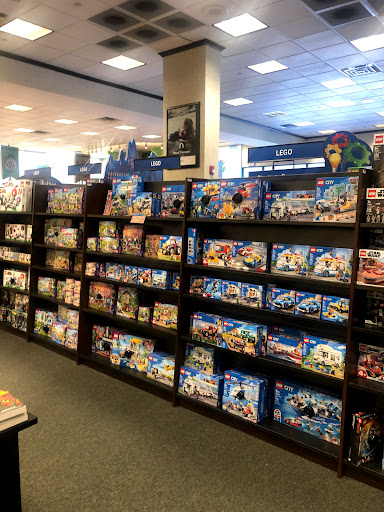 Book Store «Barnes & Noble», reviews and photos, 3501 McHenry Ave, Modesto, CA 95356, USA