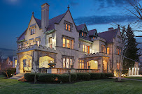 International Mansion