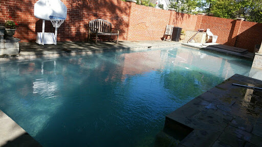 Pool cleaning service Garland