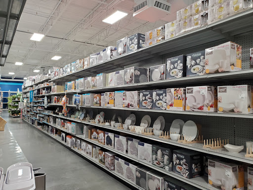 Home Goods Store «At Home», reviews and photos, 5000 S Arizona Mills Cir #313, Tempe, AZ 85282, USA