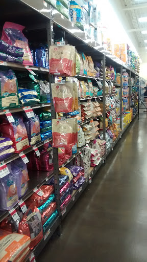 Pet Supply Store «Pet Supplies Plus», reviews and photos, 4332 Kent Rd, Stow, OH 44224, USA