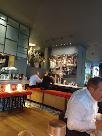 Atmosphère du Restaurant français Le Cambronne Bistrot Chic à Nantes - n°10